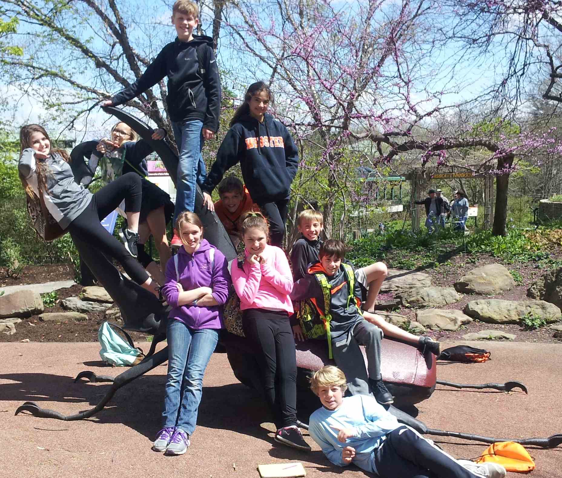 2016-04-08 6th Grade Zoo Trip.jpg